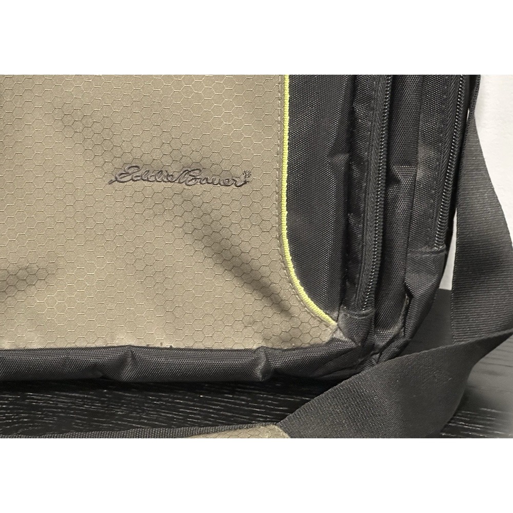 Eddie Bauer Green Black Laptop Travel Messenger Bag Shoulder Strap Day trip - Picture 2 of 12